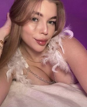 Мия,реальная, 24